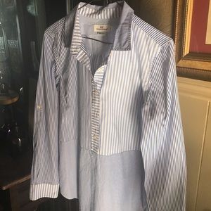 Vineyard Vines Pullover Top.